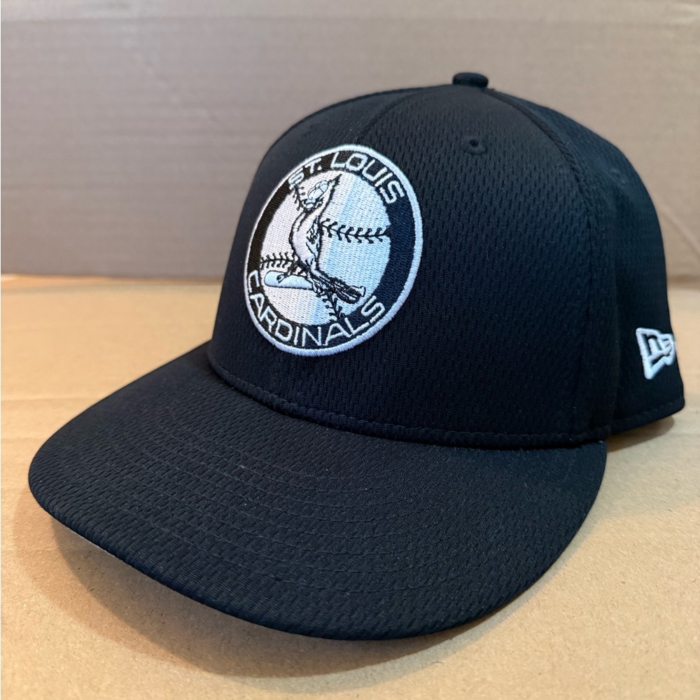New Era St. Louis Cardinals Fitted Black Hat 7 3/4